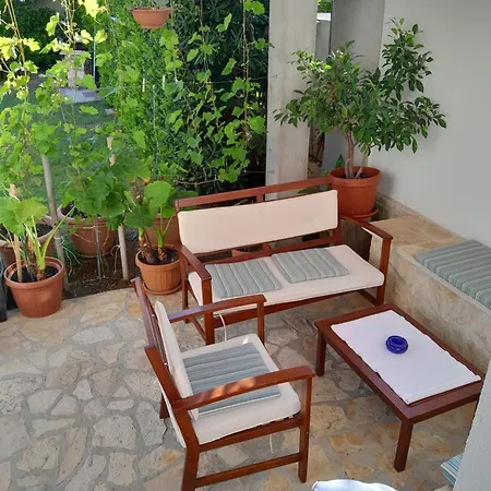Apartments Vesna Apartment Pag Town
