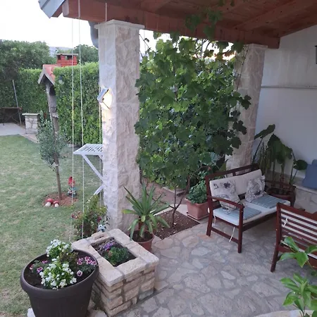 Apartment Apartments Vesna